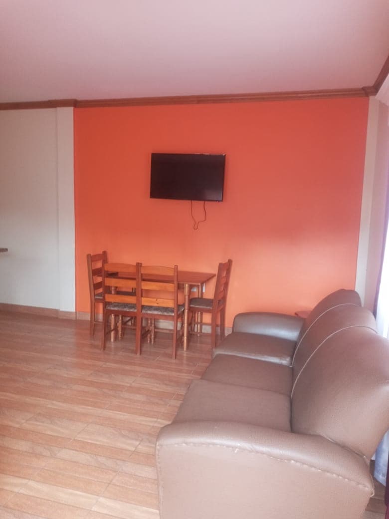 Serene 2-Bedroom Apartment in Meadowbrook Gardens — photo 9