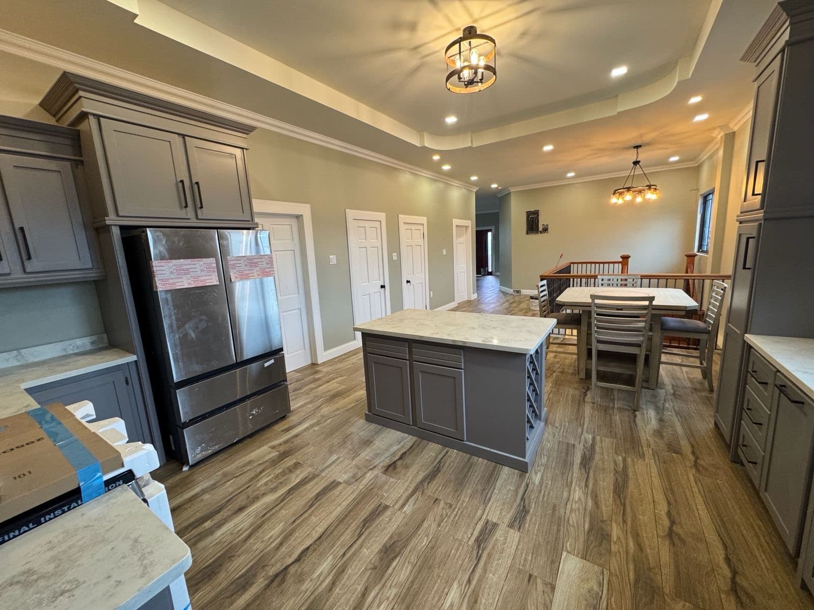 Spacious 3-Bedroom Apartment in Farm — photo 3