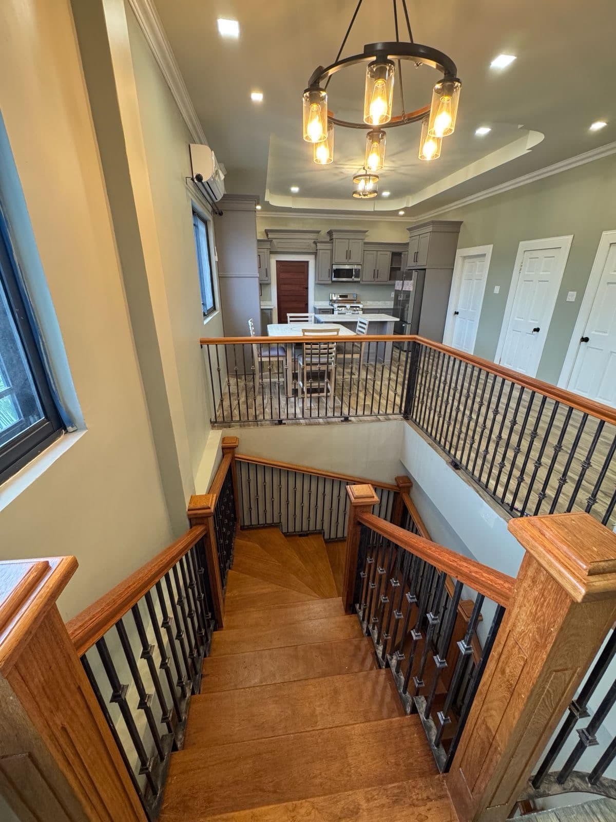 Spacious 3-Bedroom Apartment in Farm — photo 4