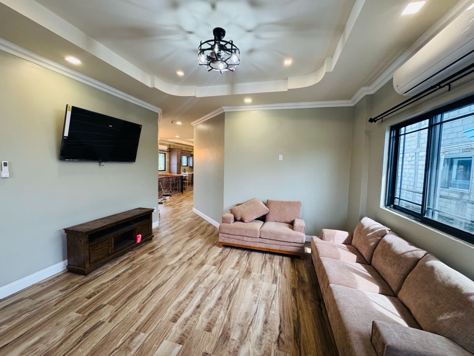 Spacious 3-Bedroom Apartment in Farm — photo 9