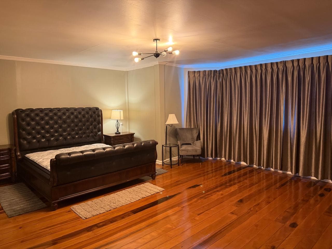 Luxurious 4-Bathroom Home with AC and Generator in Lamaha Gardens — photo 9