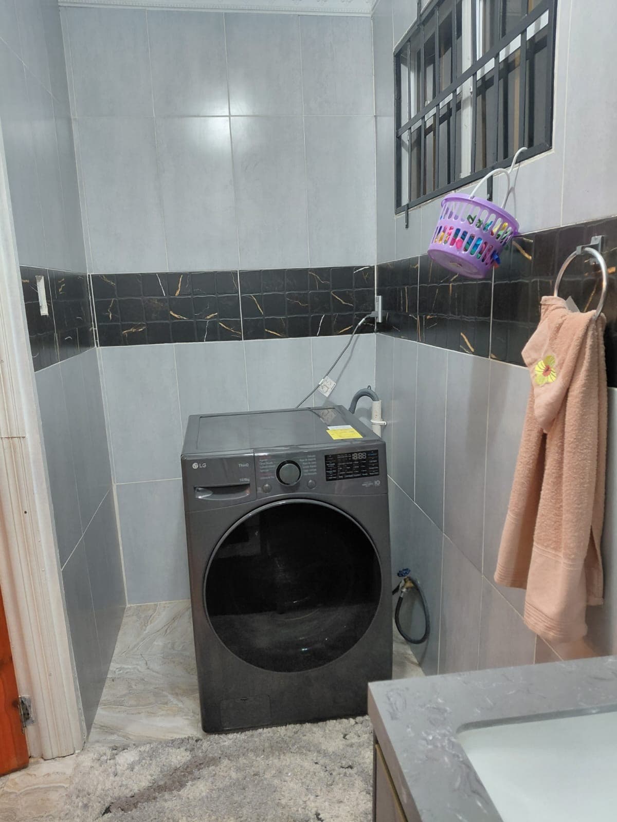 Luxurious 3-Bedroom Ground Floor Apartment in Eccles — photo 5