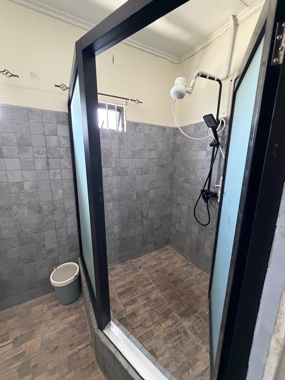 Spacious 4-Bedroom Home in Lamaha Gardens — photo 7