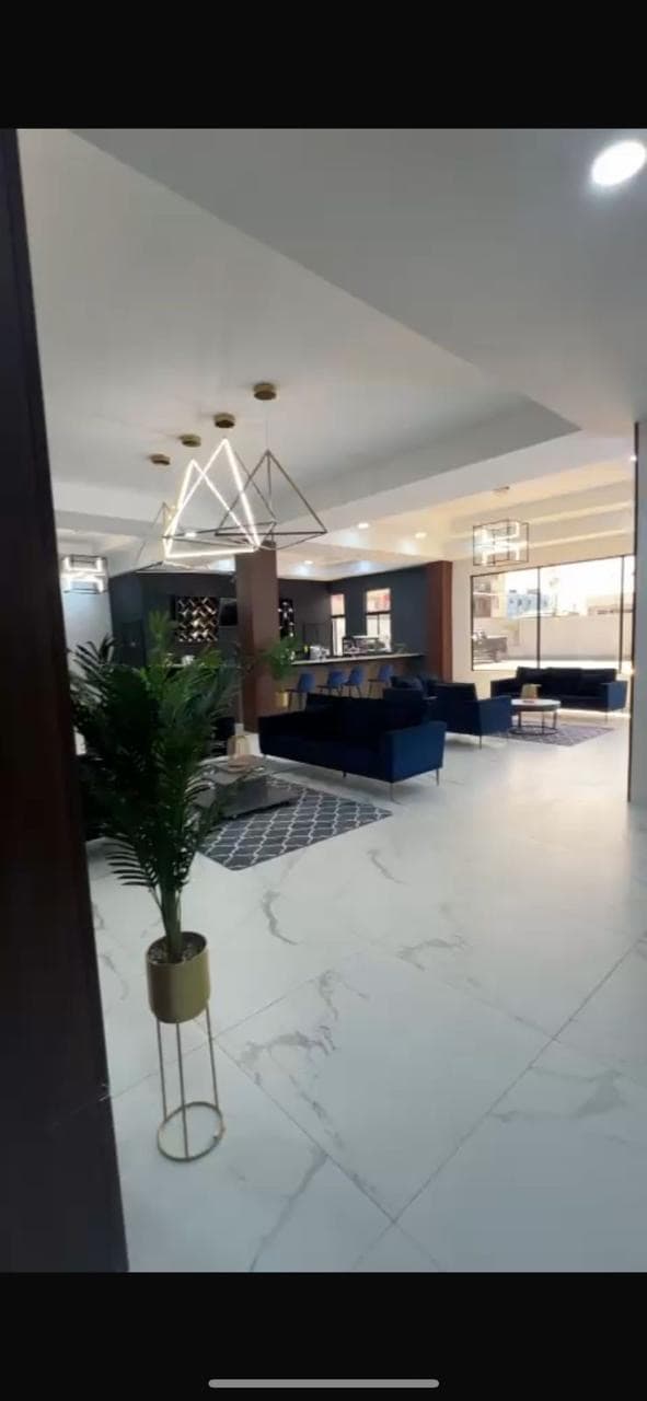 Executive apartment complex — photo 9