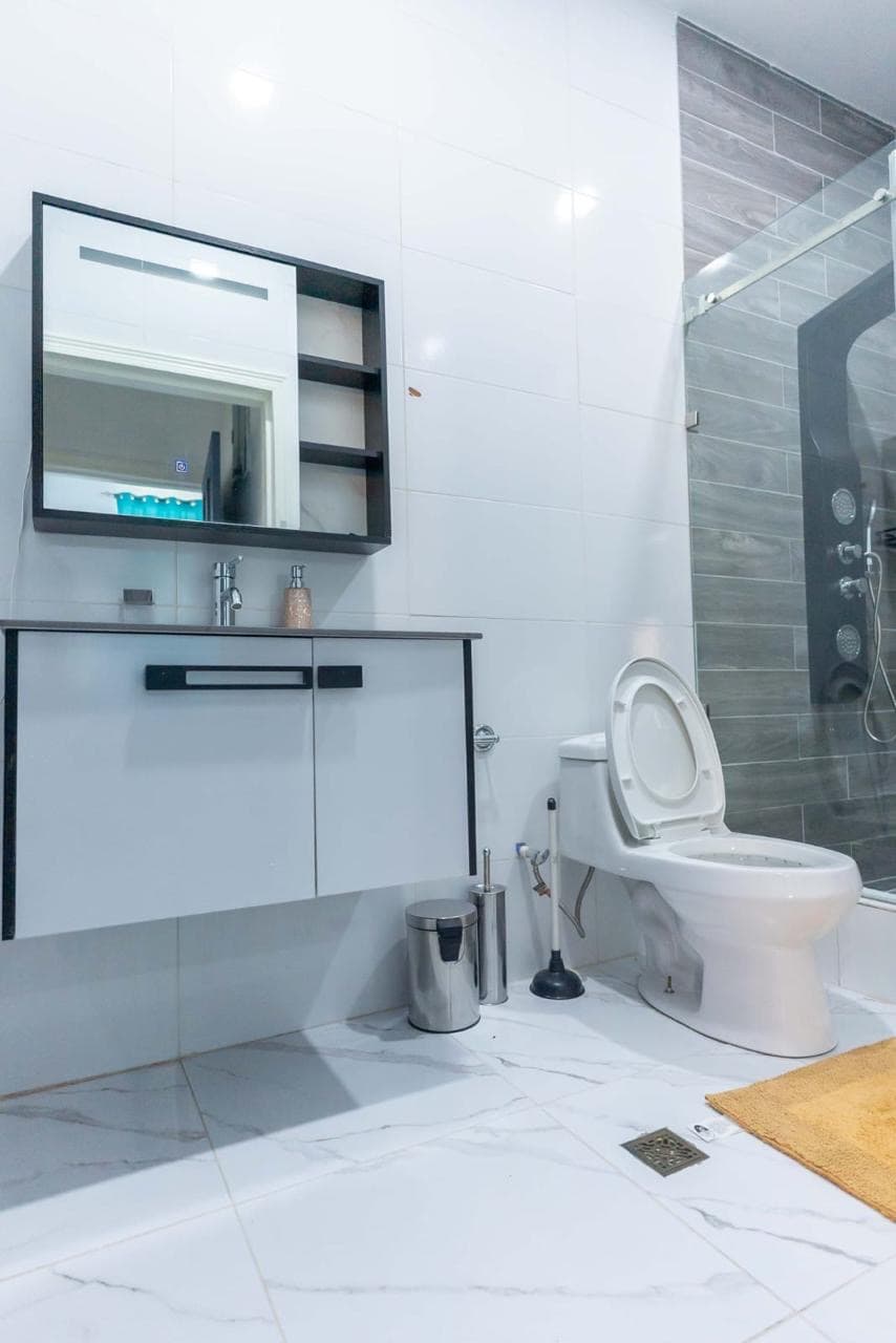 Executive apartment complex — photo 10