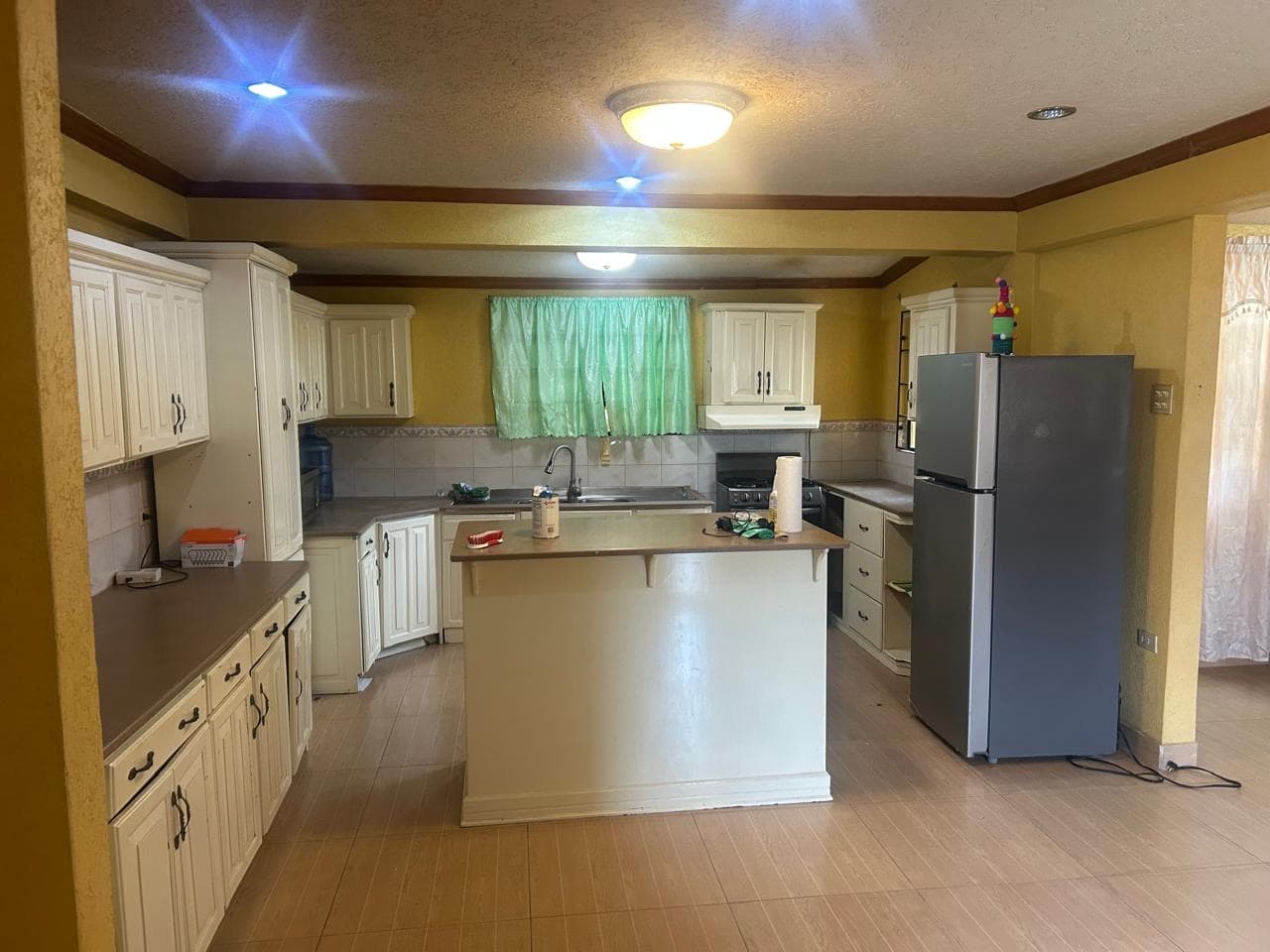 Five bedroom home for rent — photo 3