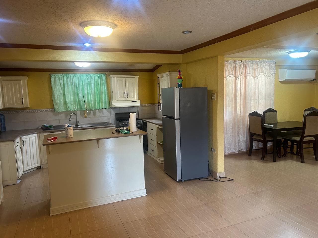 Five bedroom home for rent — photo 4