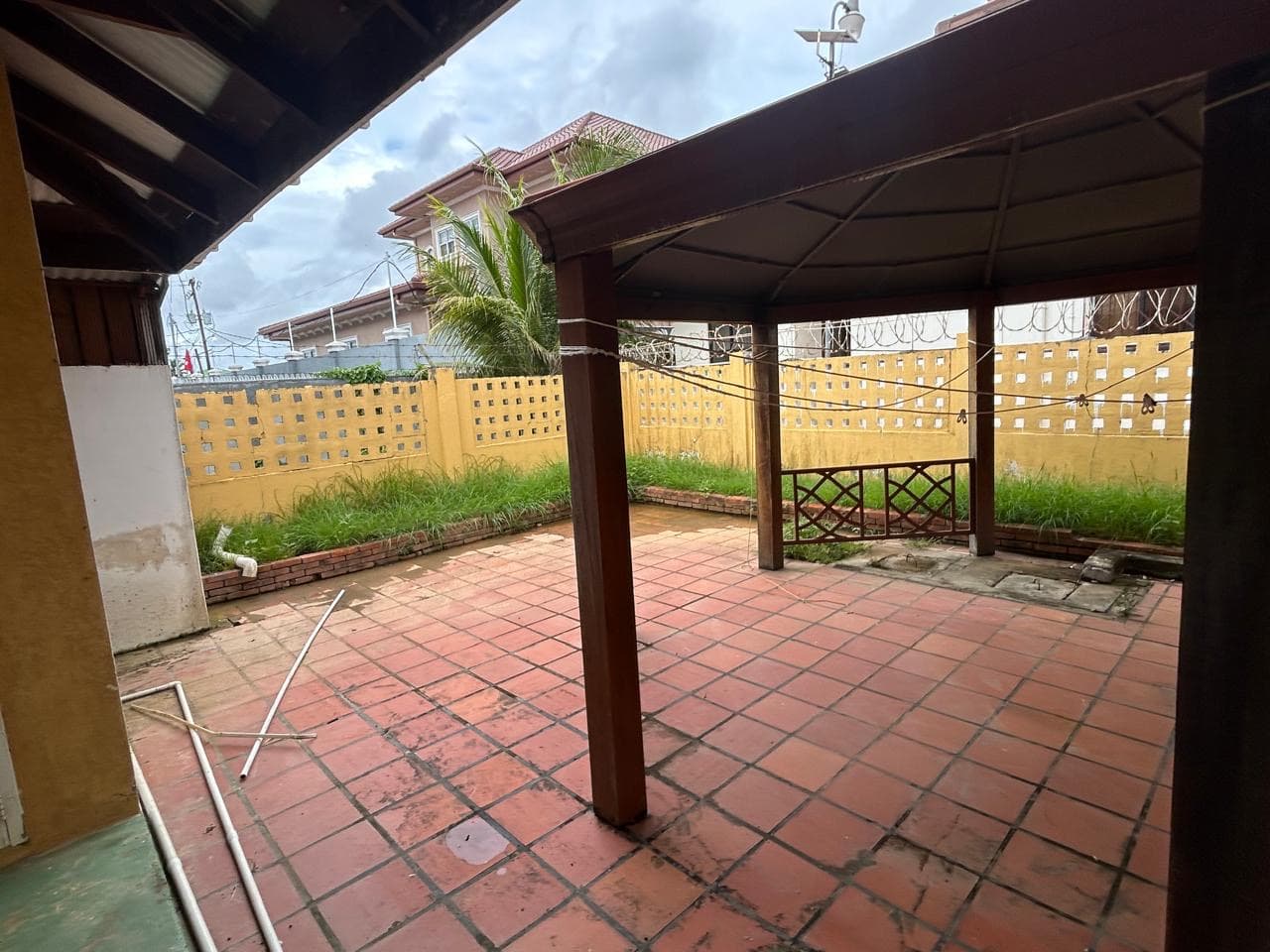 Five bedroom home for rent — photo 10