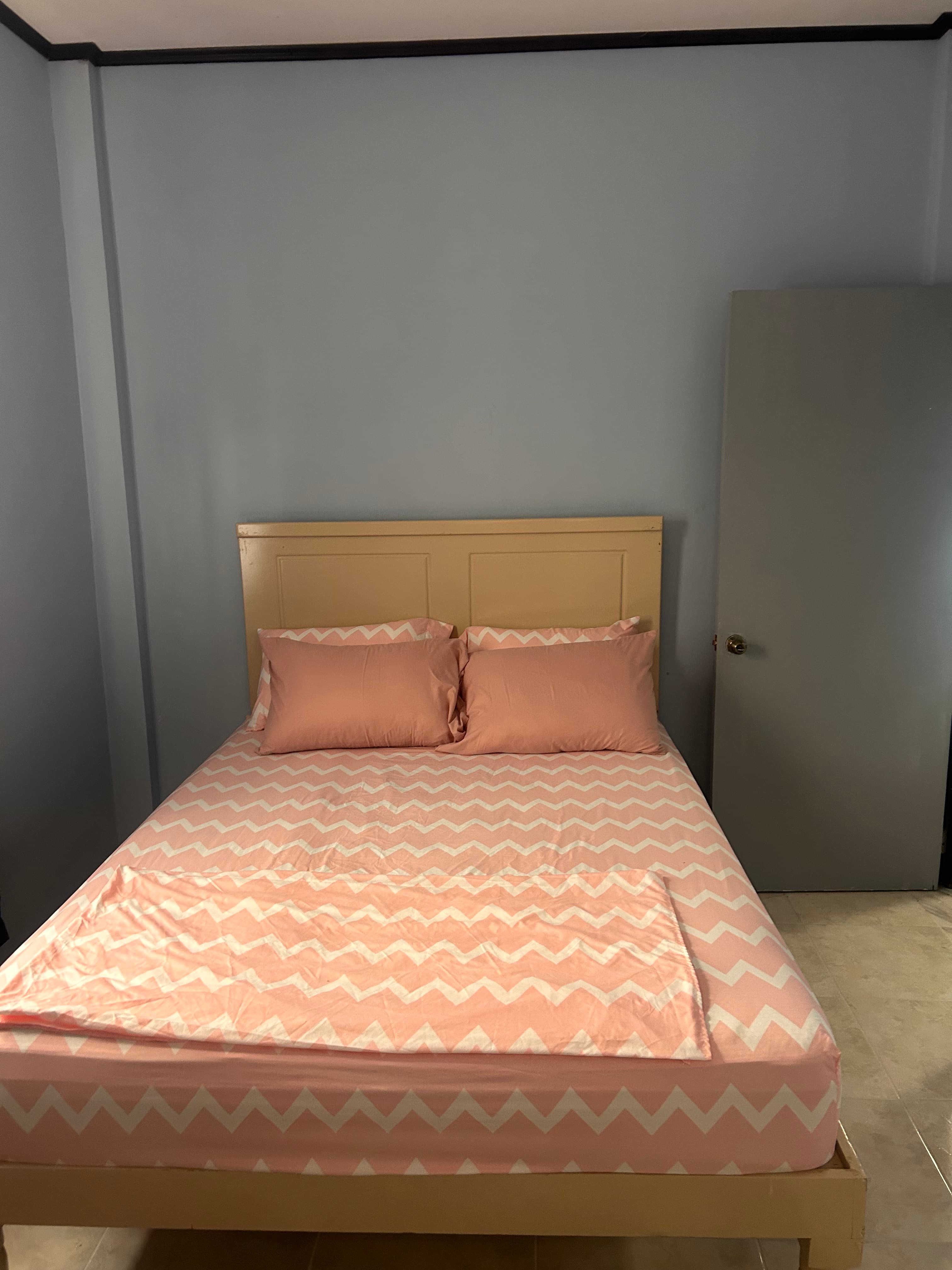 Beautiful and Cozy Two-Bedroom Apartment - Central Georgetown For Rent — photo 7