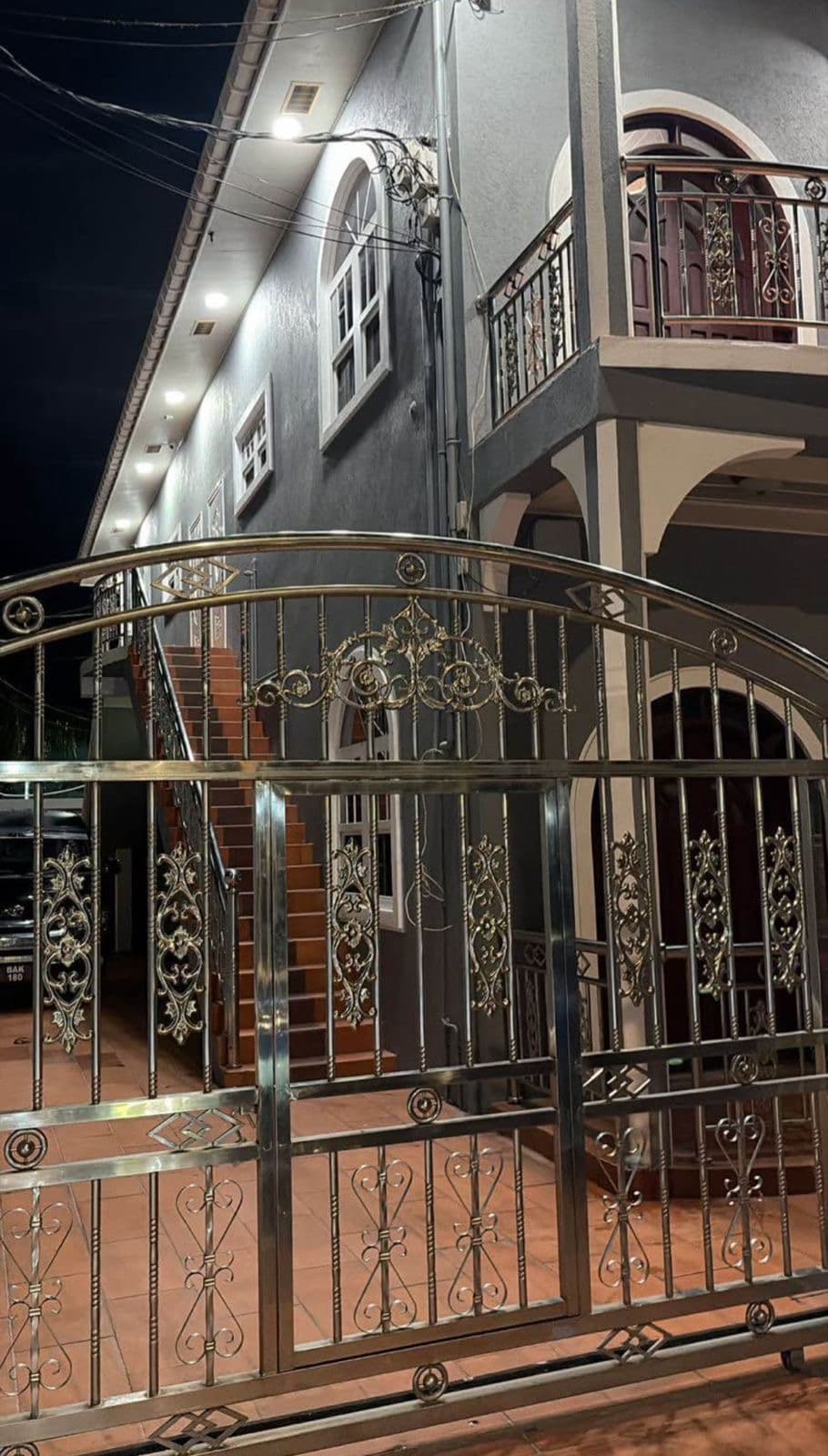 Modern 2- Bedroom Apartment with Balcony in William street, Campbellville — photo 1